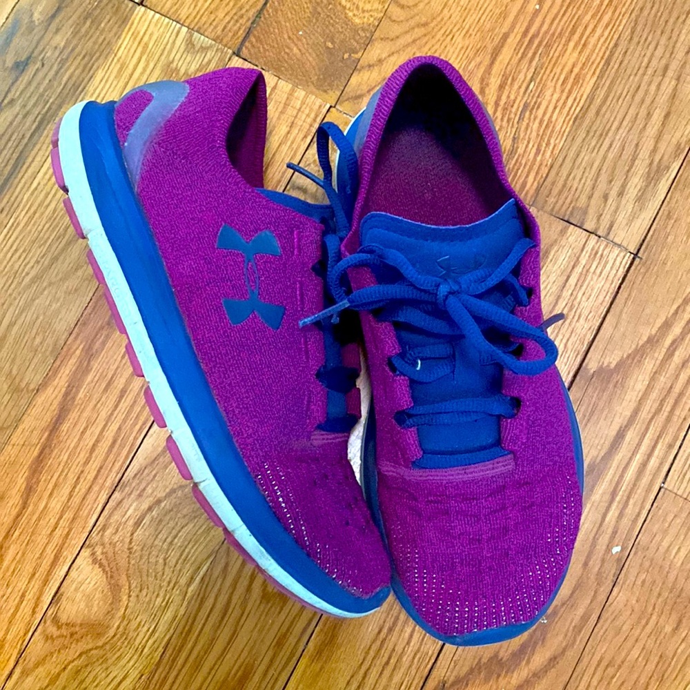 Under Armor Speedfoam Tennis Shoes